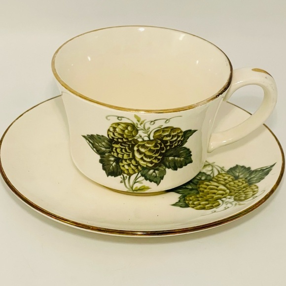 Vintage Hops Teacup & Saucer Botanical Gold Rim Royal Worcester Hop Mathon Green - Picture 6 of 7